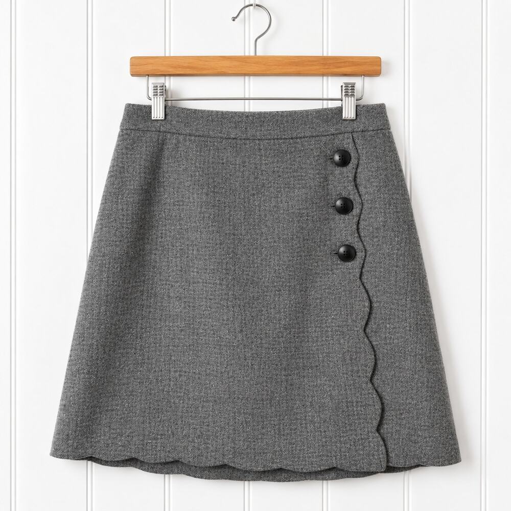 Talbots Petite Skirt 8P Gray Herringbone Wool Blend Scalloped Button Lined